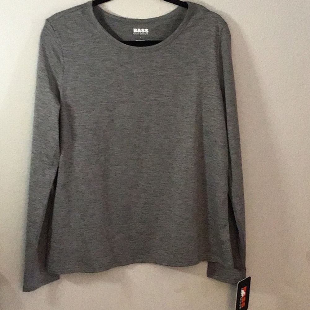 Bass outdoor Size Large. Color Gray